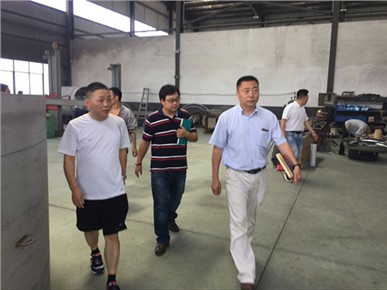 山東客戶（hù）來（lái）秋立參觀考察